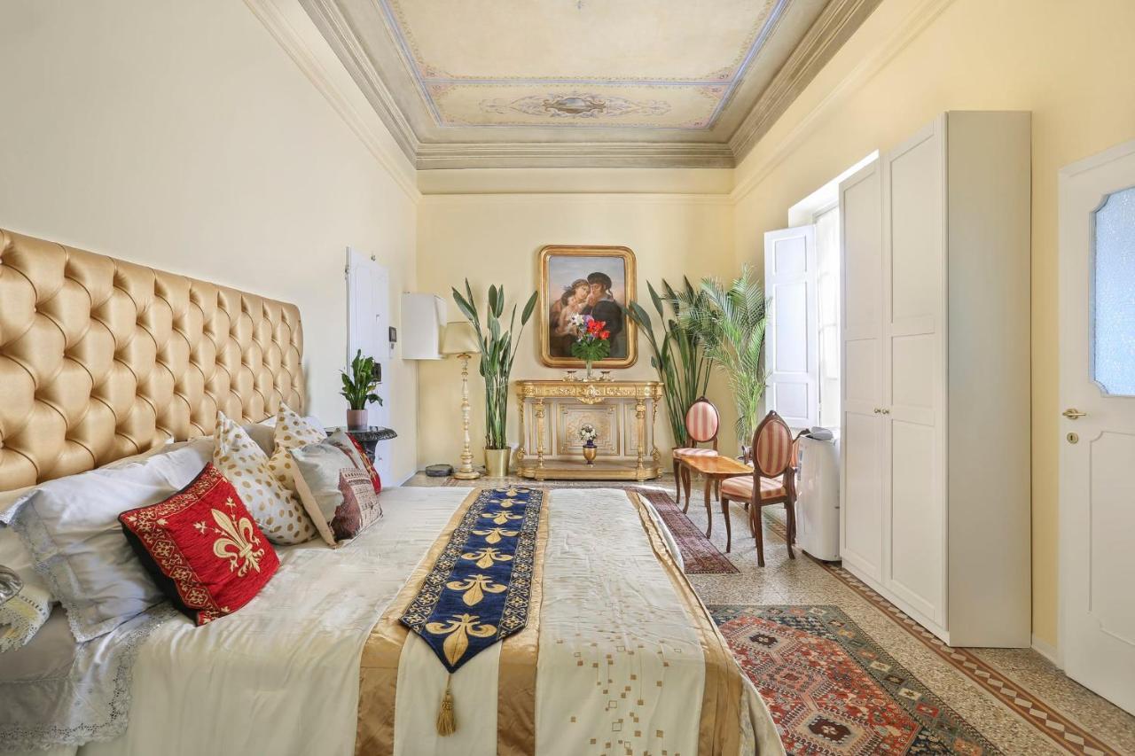 Lullaby Suite Near Palazzo Vecchio And Piazza Signoria -Hosted By Sweetstay Флоренция Экстерьер фото